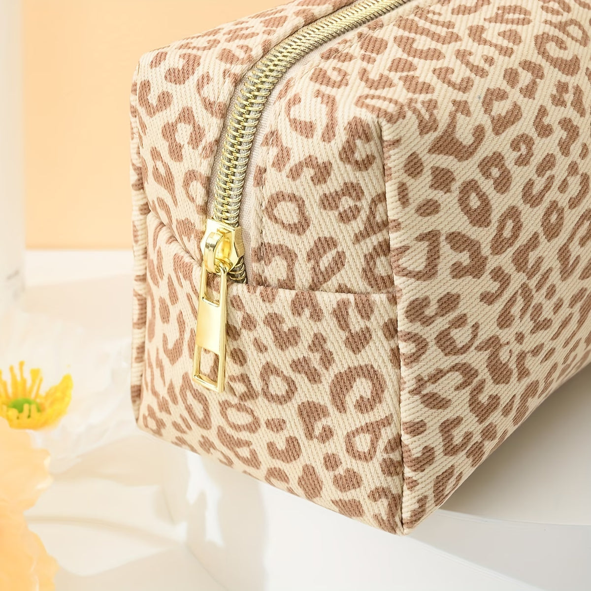 Leopard Beige – ženski neseser